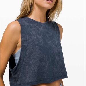 Lululemon cropped tank top